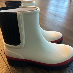 Brand new never worn in box - Tory Burch hurricane ankle boots